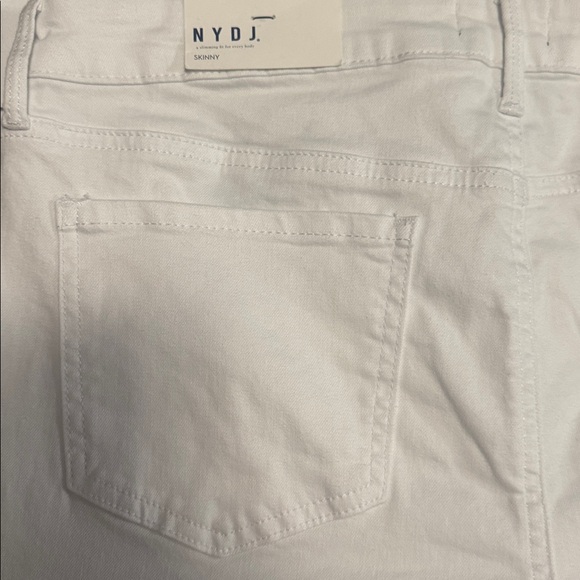 NYDJ Skinny Jeans Cotton Stretch Pure White Lift Tuck Tech Flattering NWT Sz 10 - Picture 10 of 10